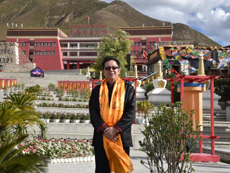 海真老师2018年于西藏拉萨授课留影